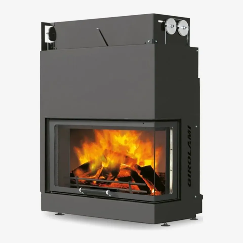 Thermo-foyer à bois Girolami TC Evo 75 à vitre d'angle, vue 3/4